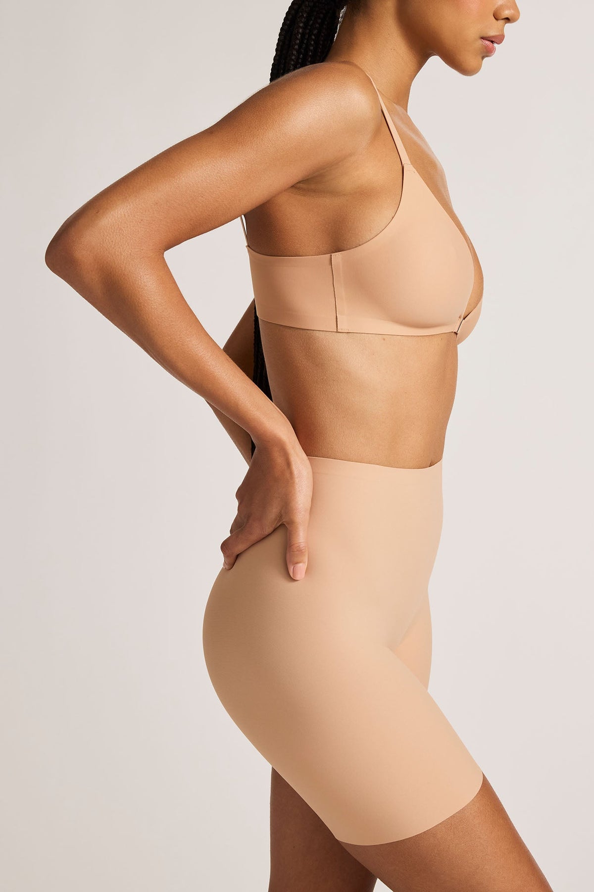 Base Front Close Bra in Buff